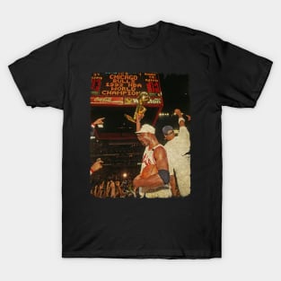 Michael Jordan - Comebacks in NBA Finals T-Shirt